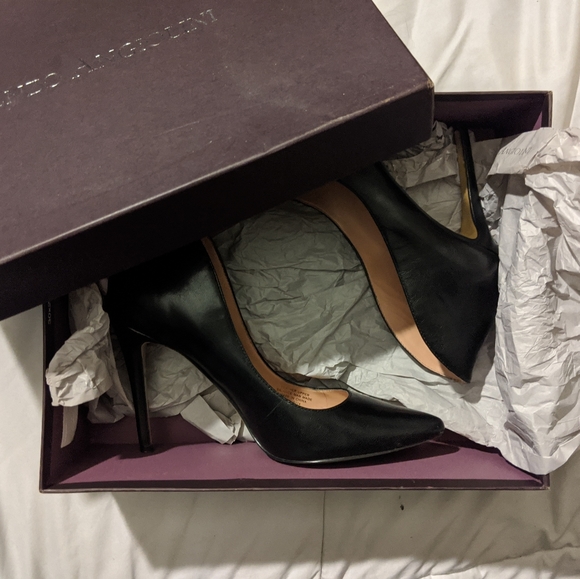 Elegant black leather heels from Enzo Angiolini - Picture 5 of 8